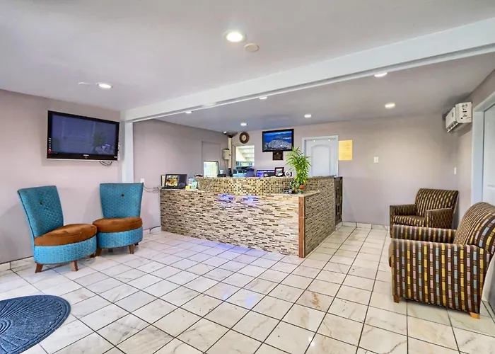 Econo Lodge Austin South