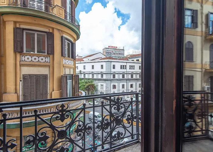 Irooms Garibaldi Napoli