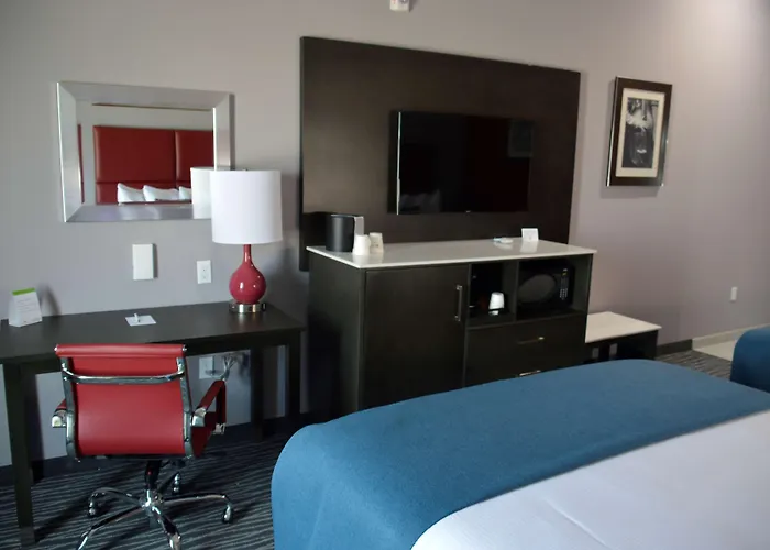 Best Western Plus Airport Inn & Suites Shreveport