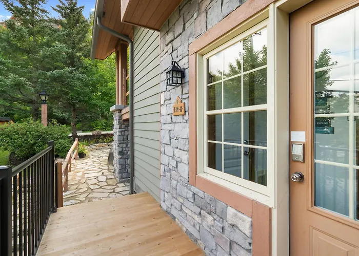 Les Falaises Tremblant - Ski Inout Condo W2Bdrs