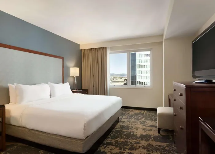 Denver Hotels With Amazing Views