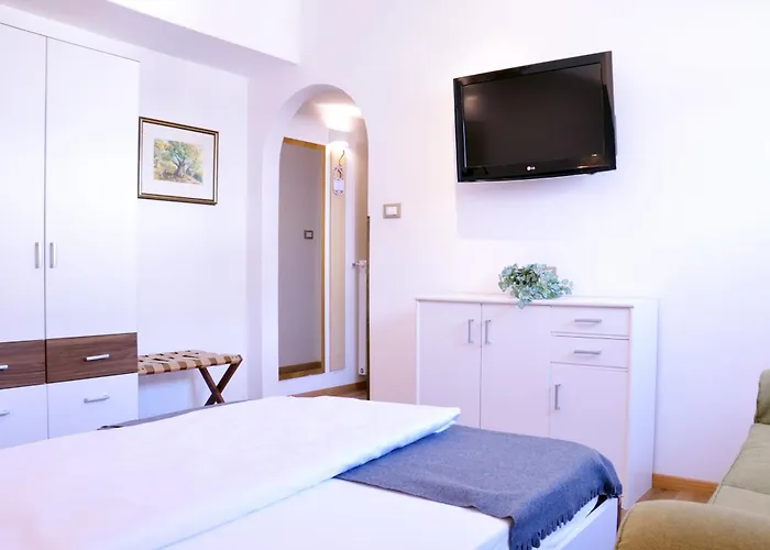 Hotel Karin Dorf Tirol