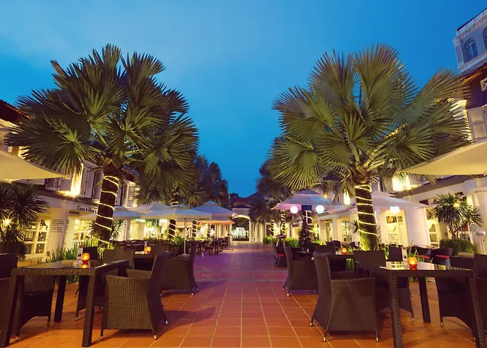 Village Hotel Albert Court By Far East Hospitality
