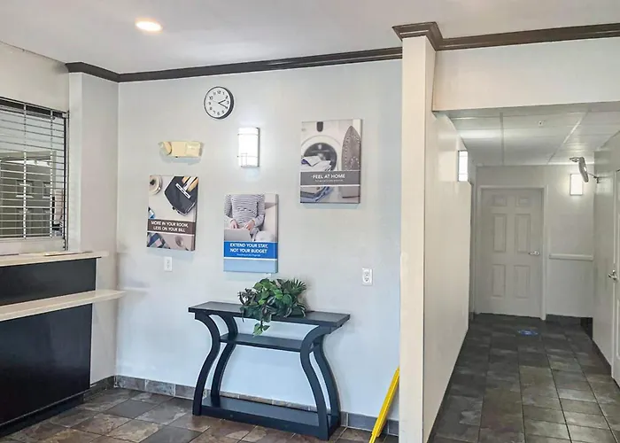 Oyo Townhouse Beaumont Medical Center Area I-10