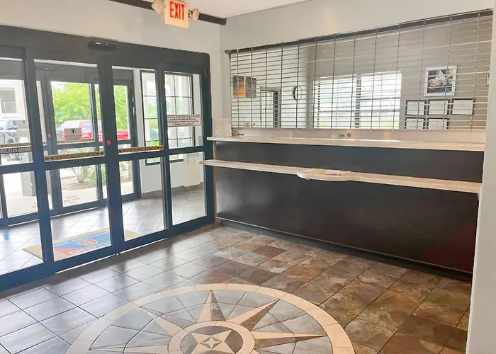 Oyo Townhouse Beaumont Medical Center Area I-10