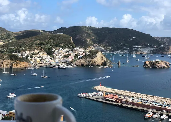 Villa Adele Ponza