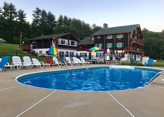 Swiss Chalets Village Inn North Conway