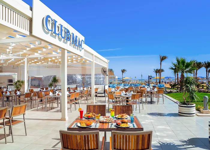 Pickalbatros Royal Moderna Sharm "Aqua Park" Hotel