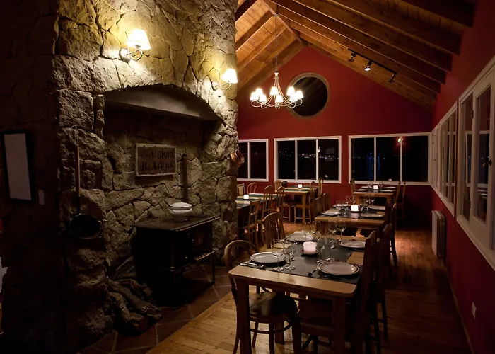 Hosteria Cauquenes De Nimez