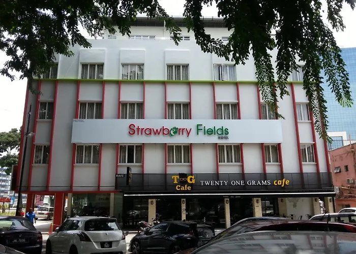 Hotel Strawberry Fields