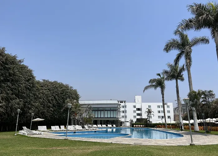 Hotel Hacienda Lima Norte