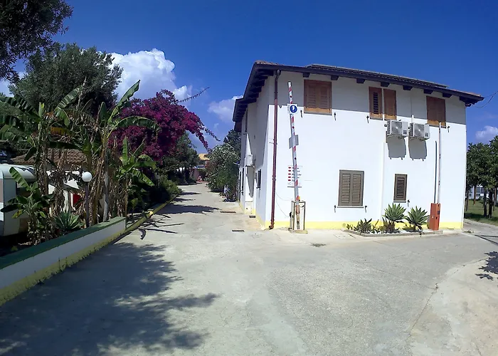 Villaggio Camping La Scogliera Ricadi