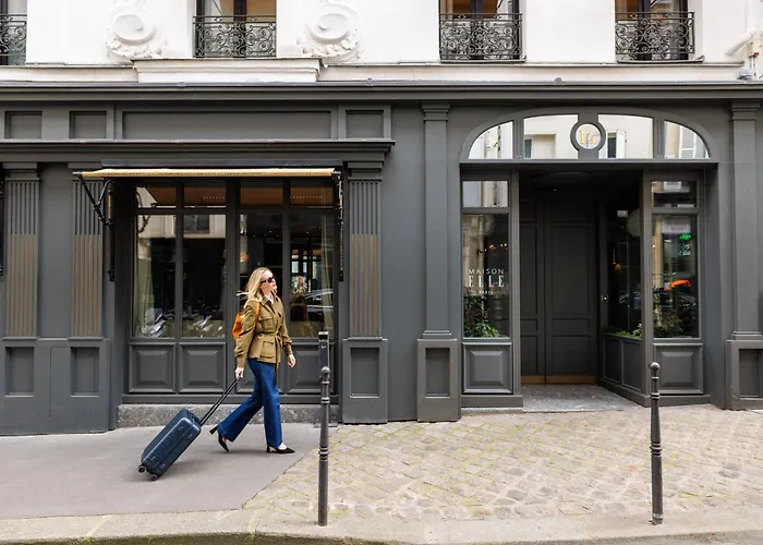 Maison Elle Parijs