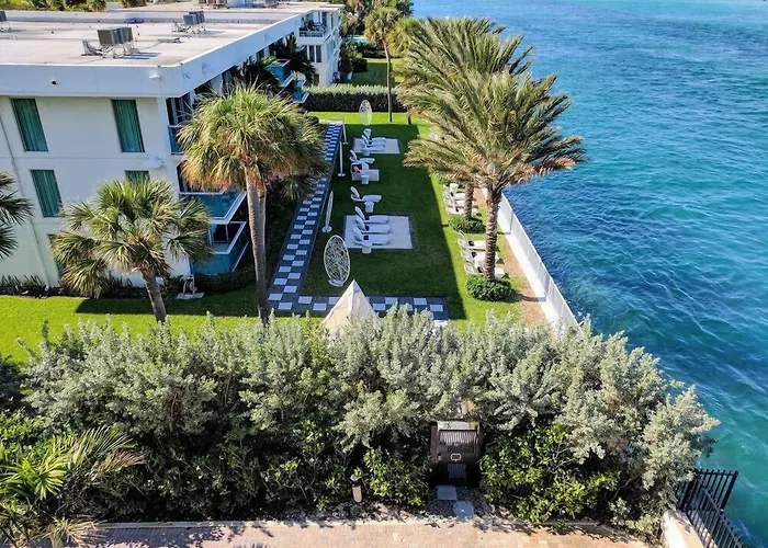 Beach Haus Bal Harbour
