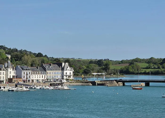 Hôtel Restaurant Le Goyen