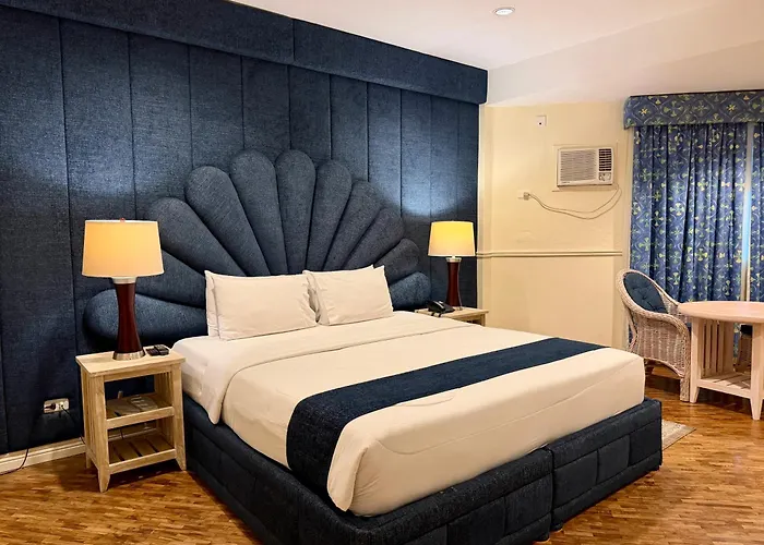 Coco Grande Hotel