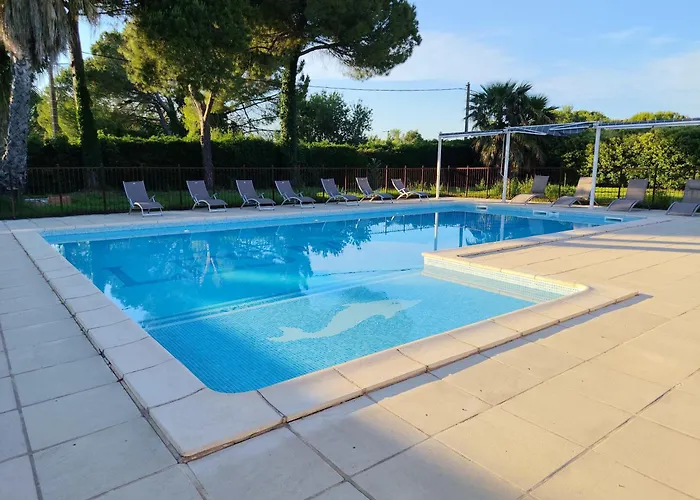 Hotel Les Mimosas à Lunel 