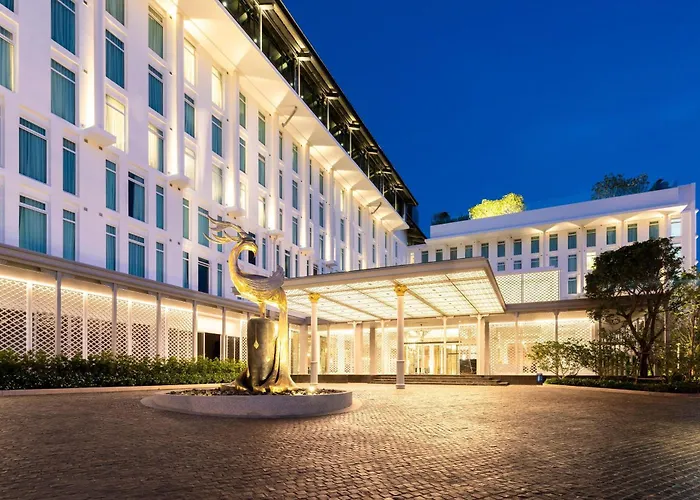 Ramada Plaza By Wyndham Chao Fah Phuket Hotel