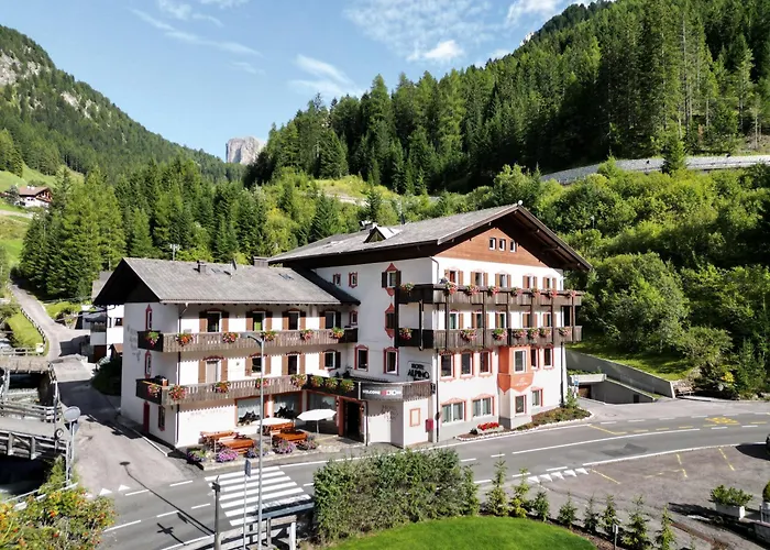 Hotel Alpino Plan Wolkenstein in Gröden