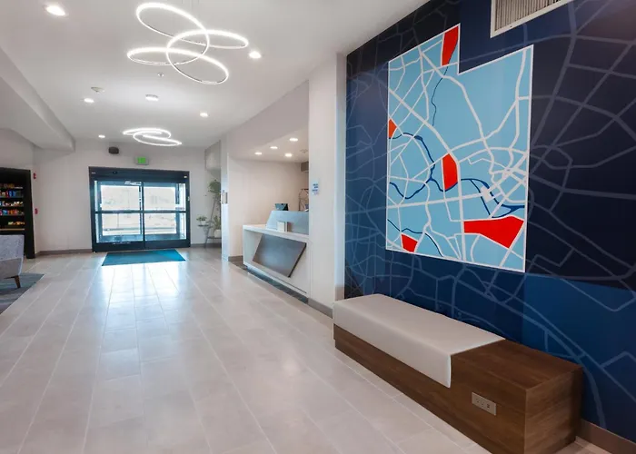 Holiday Inn Express & Suites Logan By Ihg