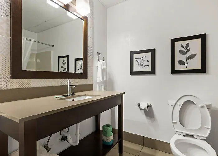 Country Inn & Suites By Radisson, Hinesville, Ga