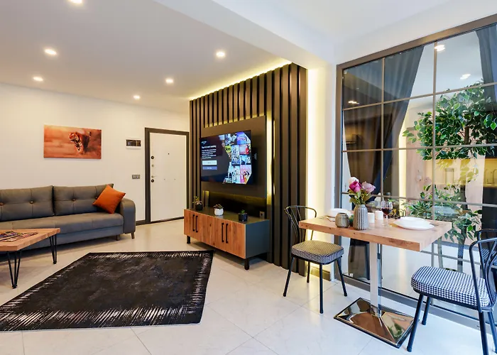 Mrt Suites Lara