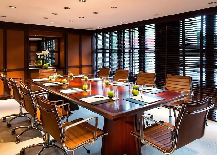 Hotel Barsey By Warwick
