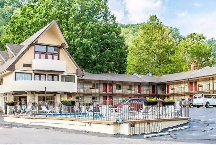 Belle Aire Motel - Downtown Convention Center - Gatlinburg
