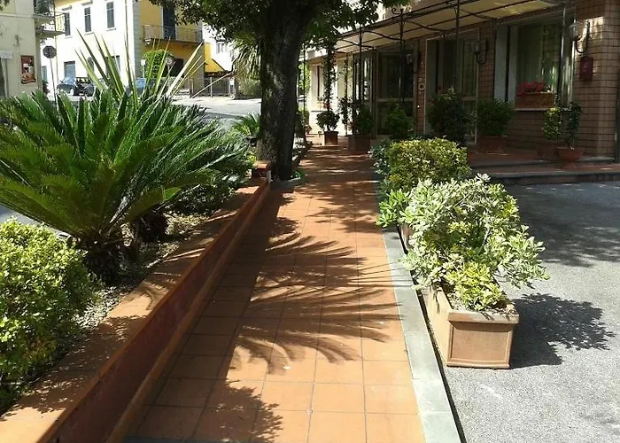 Hotel Casa Rossa Montecatini-Terme